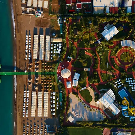 Miracle Resort Hotel-3